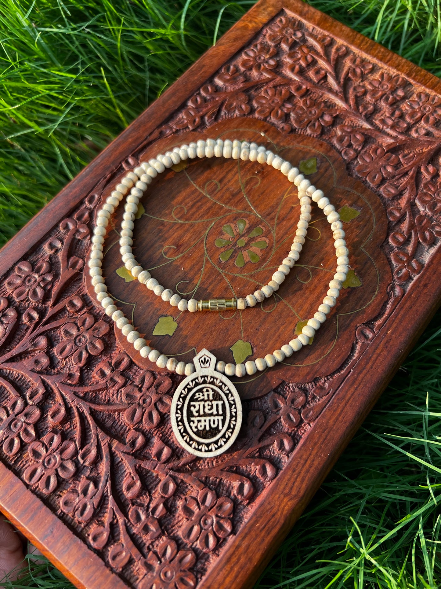 Shri Radharaman Tulsi locket and round beads Kanthi mala