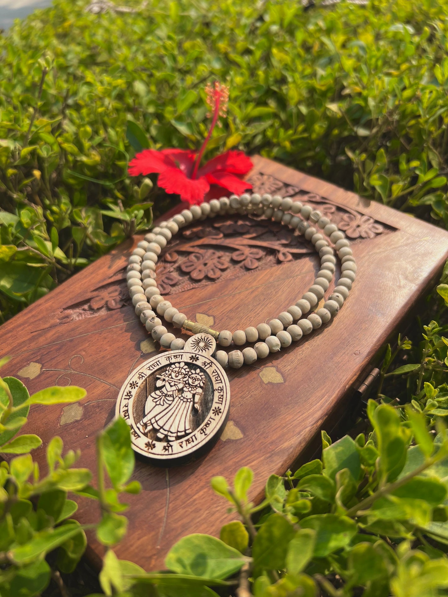 Radha Krishna Tulsi Locket Kanthi 20 Inch | Original Tulsi Beads & Tulsi Locket from Vrindavan