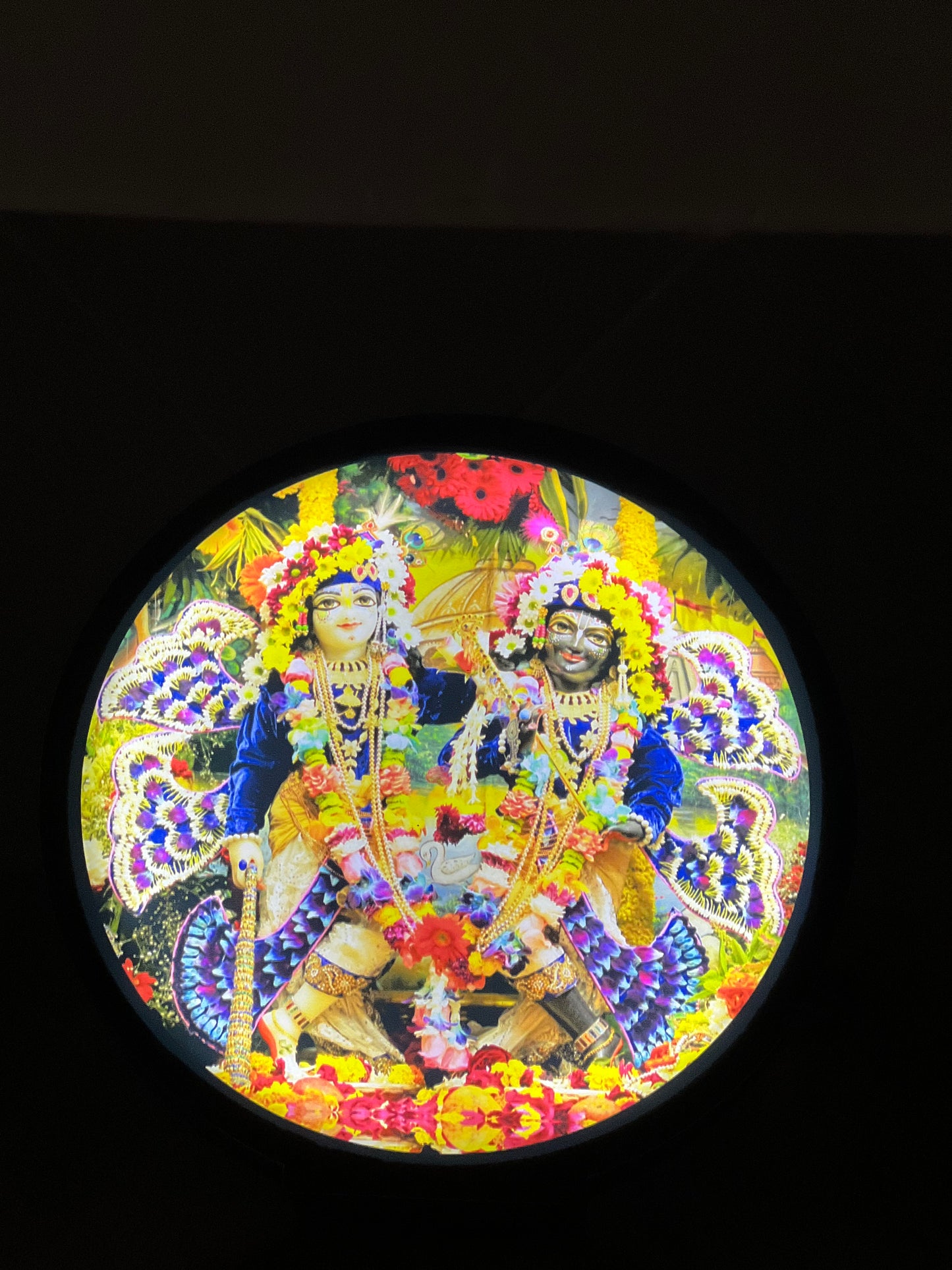 Krishna Balram Table Round Led Frame 5.5inch