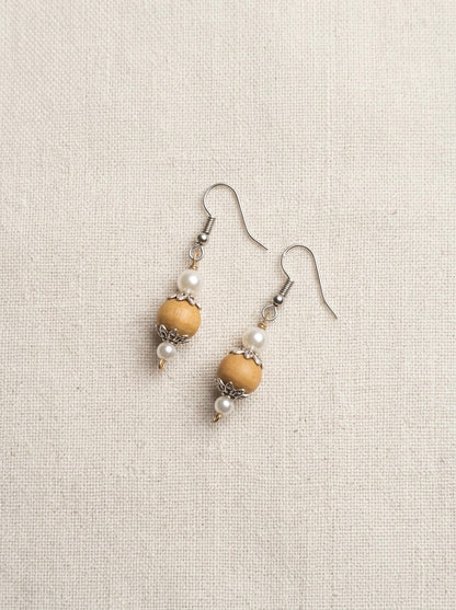 Tulsi & Pearl Combo Set — A Beautiful Combination of Devotion & Elegance