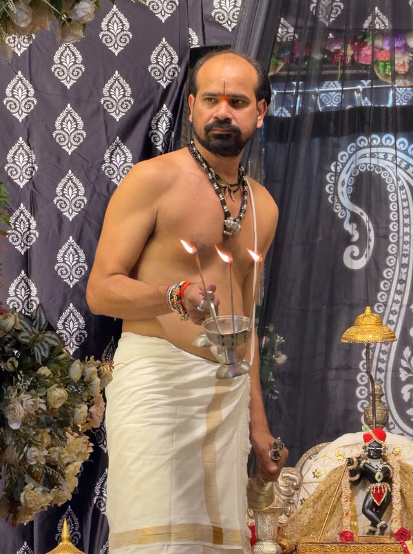 Shri Mayank Goswami Ji