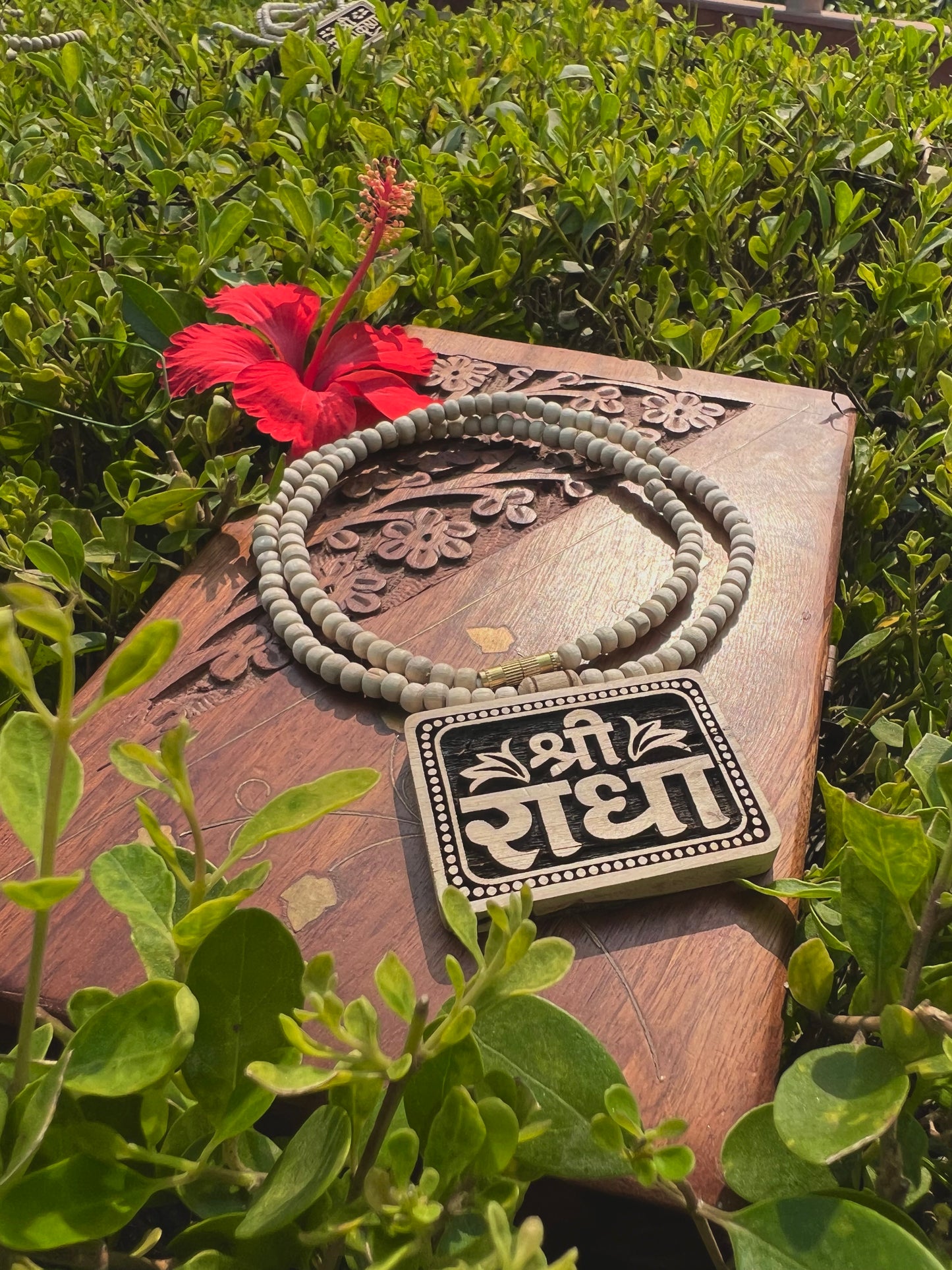 Shri Radha Tulsi Wood Locket Kanthi Mala – Original Tulsi Beads | 20 Inch Spiritual Necklace from Vrindavan