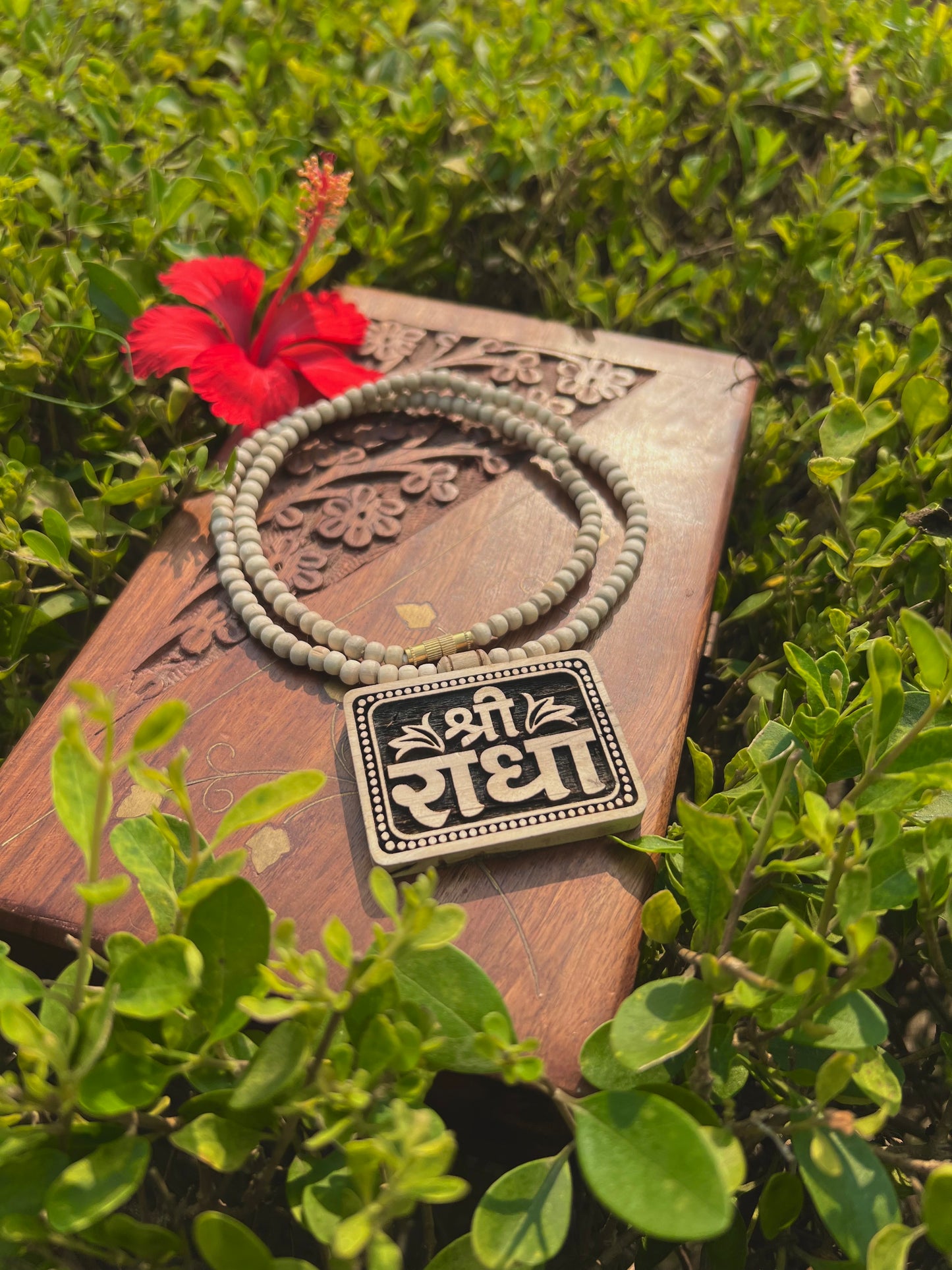 Shri Radha Tulsi Wood Locket Kanthi Mala – Original Tulsi Beads | 20 Inch Spiritual Necklace from Vrindavan